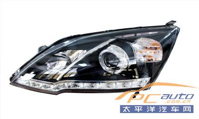 金华达本田CRV大灯总成高清图片