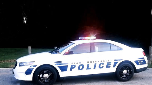 【视频】美国迈阿密大学警察制式喷涂福特金牛座警车