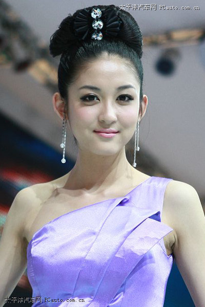 广丰紫衣高贵美女(12/16)