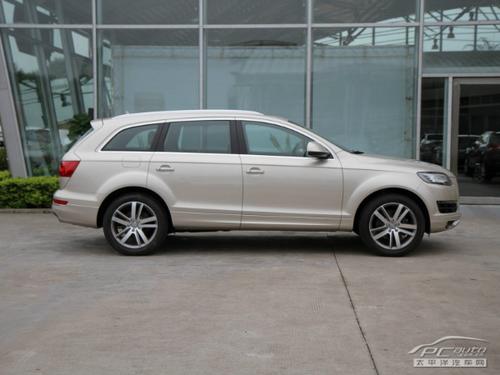 2012款 奥迪Q7 3.0 TDI 领先型
