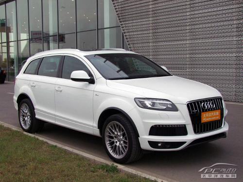 2012款奥迪q7 3.0 tfsi 专享型 245kw高清图片