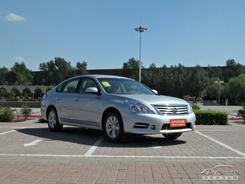 2011款日产天籁 2.0L XE标准版