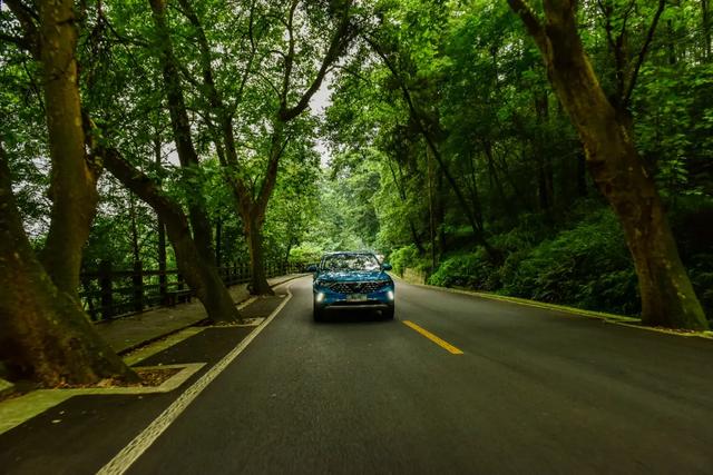 深度“种草”、最便宜的德系中级SUV,试驾捷达VS7