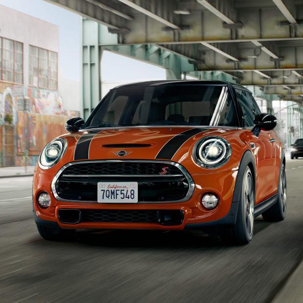 2020款MINI COOPER 共推出14个版本，价格区间在22.98-31.58万元