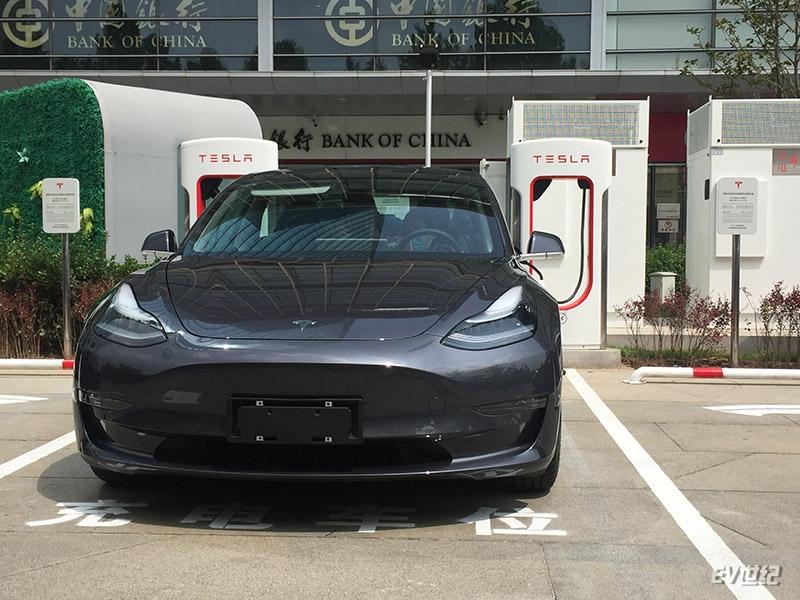 北京首座特斯拉V3超充站啟用 今年國內將新增4千個超級充電樁