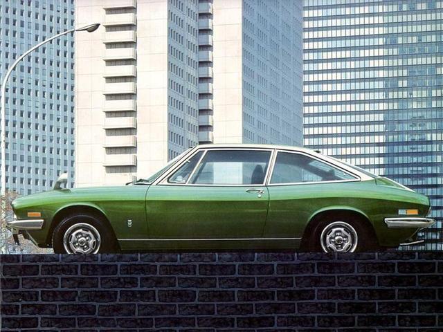 配合仅为1075公斤的车重,极速可以轻松达到193km/h,在70年代的日本车