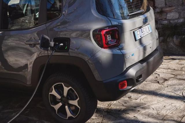 Jeep迎来首款纯电动SUV，你怎么看？