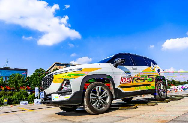 新宝骏再夺冠,12万的RS-5性能智能一流,超越30万级豪车