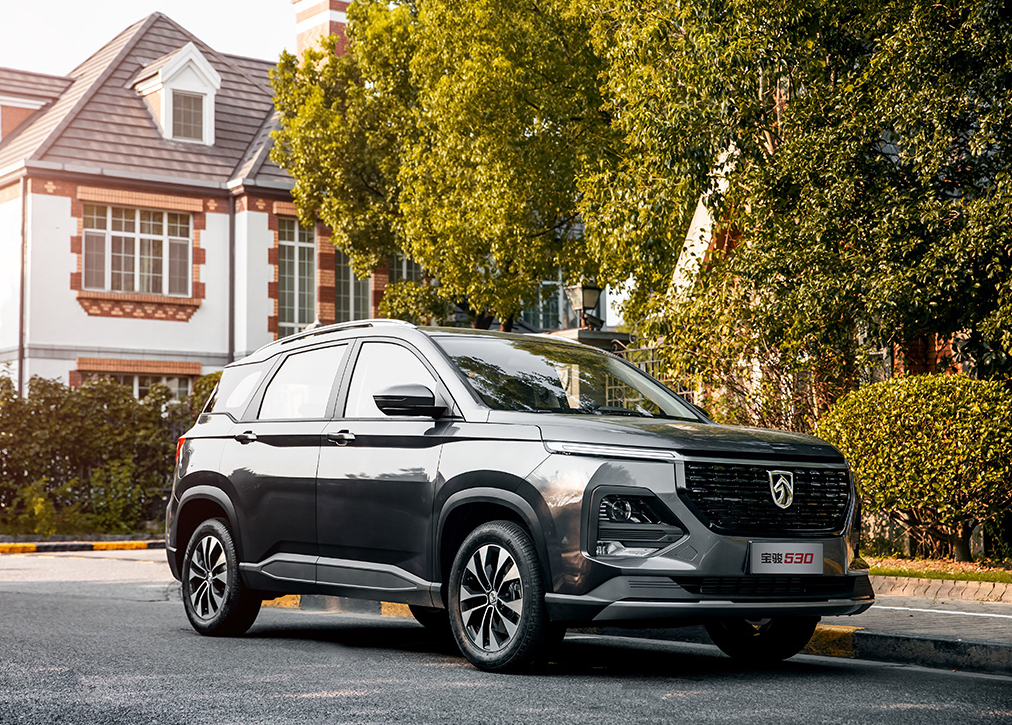 寶駿530新車上市，1.5T+6MT/CVT，7.08萬(wàn)起售