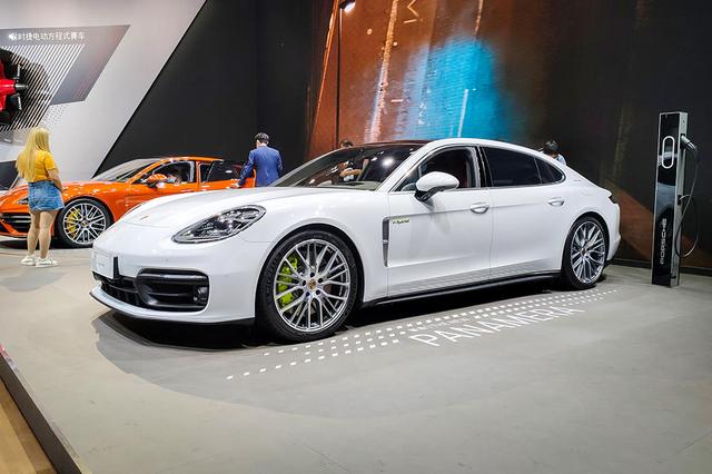 北京车展 | 保时捷新款panamera e-hybrid