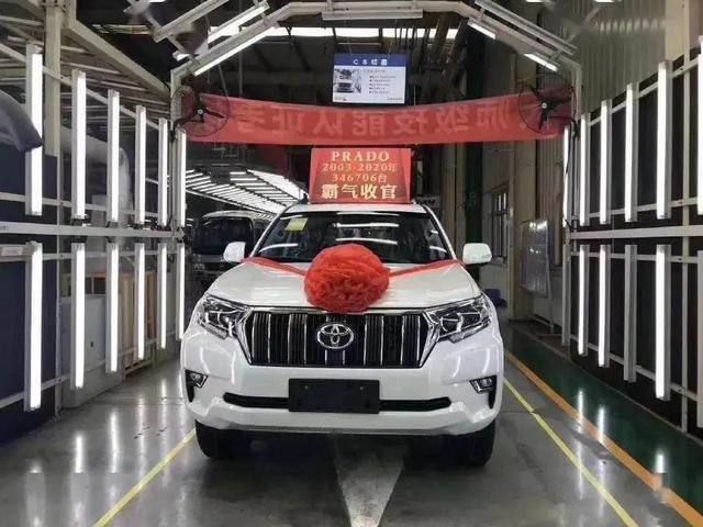 一张车牌等于一辆卡罗拉，上海发布最新交规让“打工人”落泪