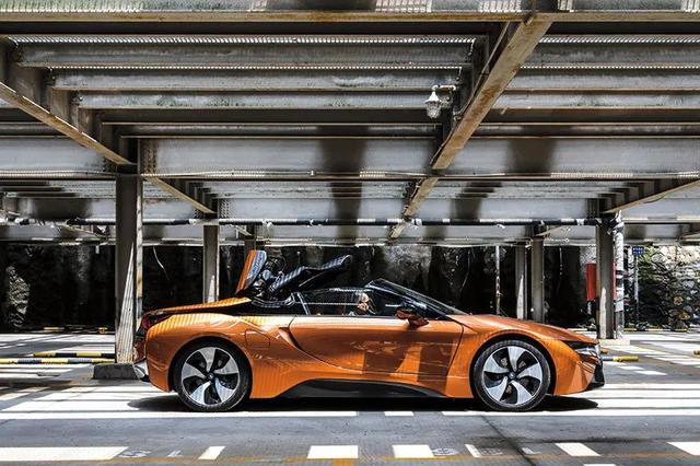 深度｜BMW i8，向勇敢致敬