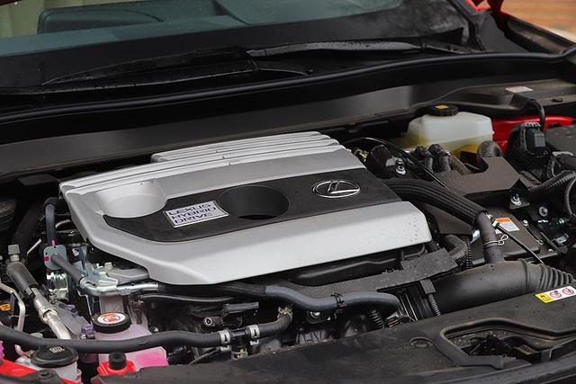 丰田C-HR新增混动版 11月20日首发，配2.0升混动系统