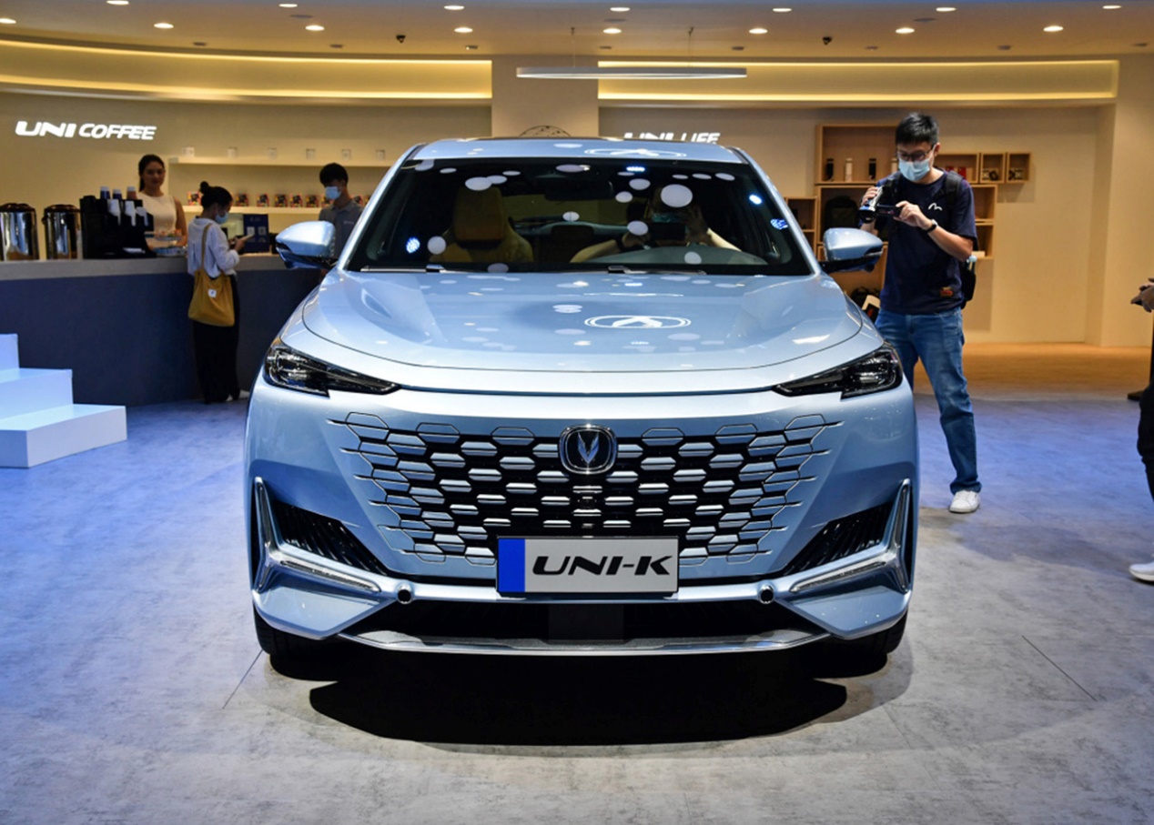 长安UNI-K亮相，中大型5座SUV，全新智能科技安全高效