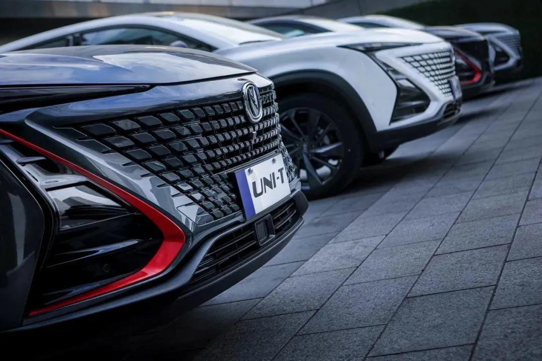 本科學歷占70%，頂配車型最熱銷！長安unit車主都是誰？