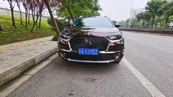 DS7的車主，法系車的忠實粉絲