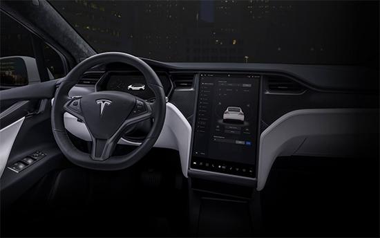 觸屏缺陷 NHTSA要求特斯拉召回15.8萬(wàn)輛車(chē)