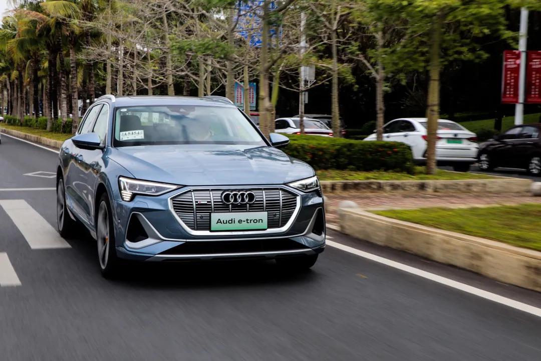 又一臺豪華品牌車型國產,它與進口版有何差異?