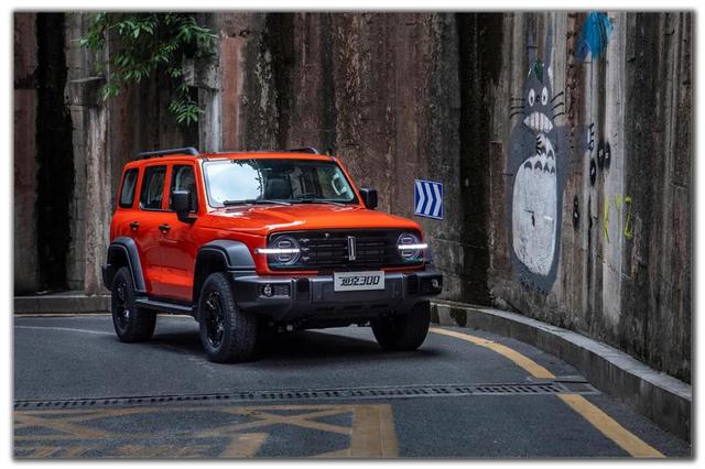 家族首款硬派越野SUV WEY坦克300哪款配置最值得购买