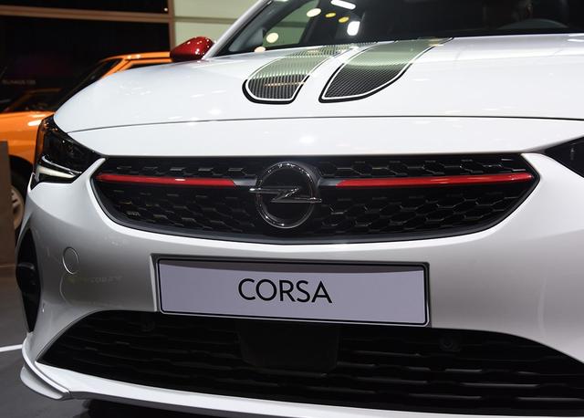虽在国内看不到，但欧宝确实很努力地做新能源车：corsa-e