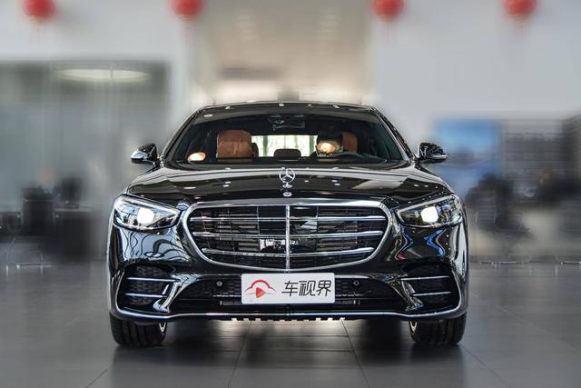 由内而外全面焕新/满满的科技感 实拍全新一代奔驰S级