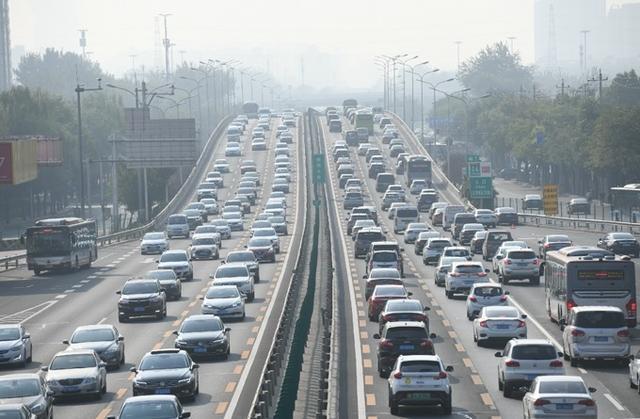 北京小客车指标延期措施仍在执行 疫情结束前都将自动延期