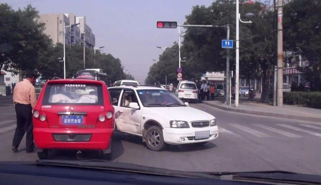 喜大普奔｜揮向“老頭兒樂”的那一刀，終于等來了？