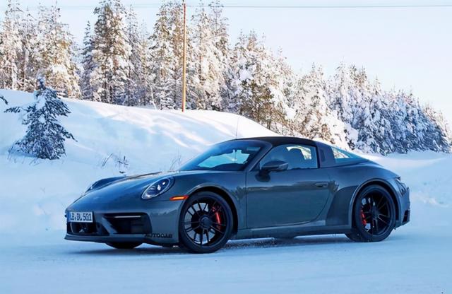 保时捷911gts谍照曝光,搭载3.0t发动机,年底或将发布