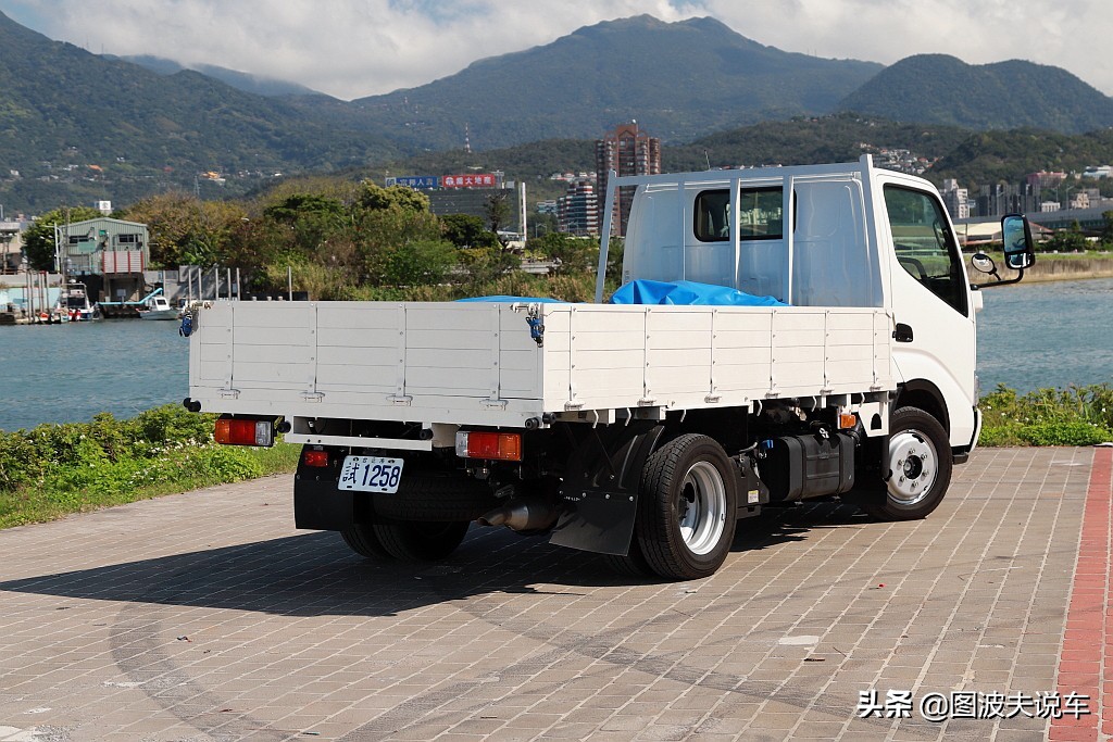 和泰特規(guī)日野Hino 200三噸半貨車試駕