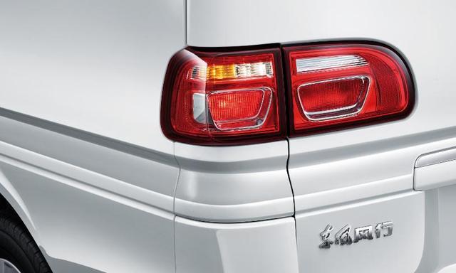 风行菱智新增2.L配置车型，清空安全气囊，售价降至7.39万