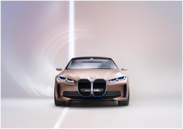 宝马i4今日发布，未来还将推出高性能电动车i4 M
