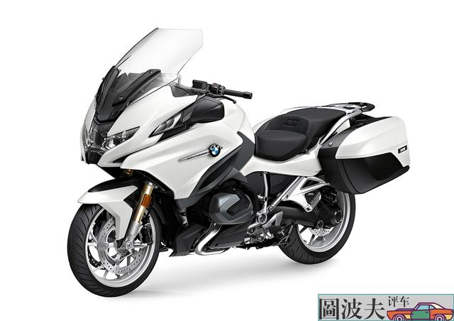 2021 宝马r1250 rt标准配备全面增加,开价22万