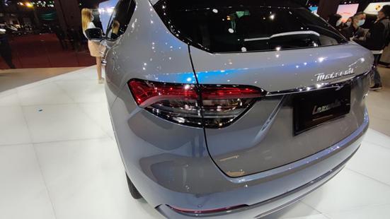 2021上海车展直击：超豪品牌电气化进攻战 玛莎拉蒂Levante Hybrid