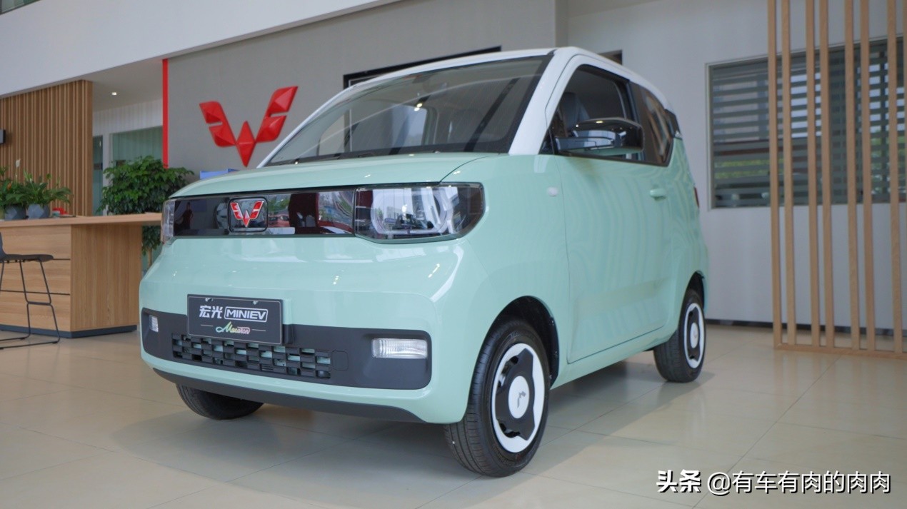 超低預(yù)算的雙門小車五菱宏光mini ev