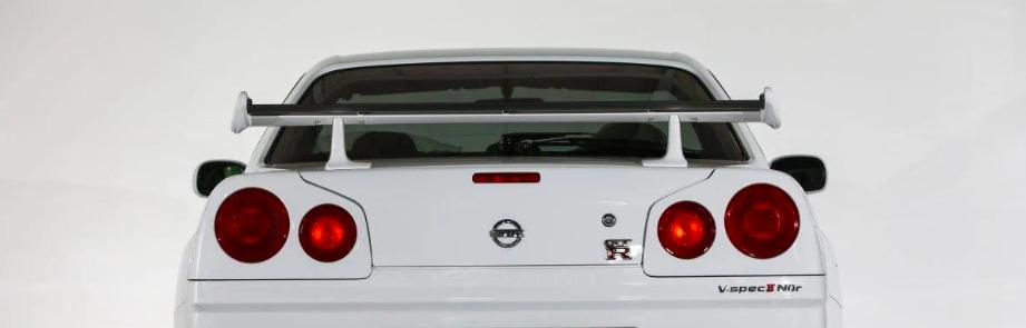 猜猜02年出厂，仅行驶10公里的GT-R34能卖多少钱？