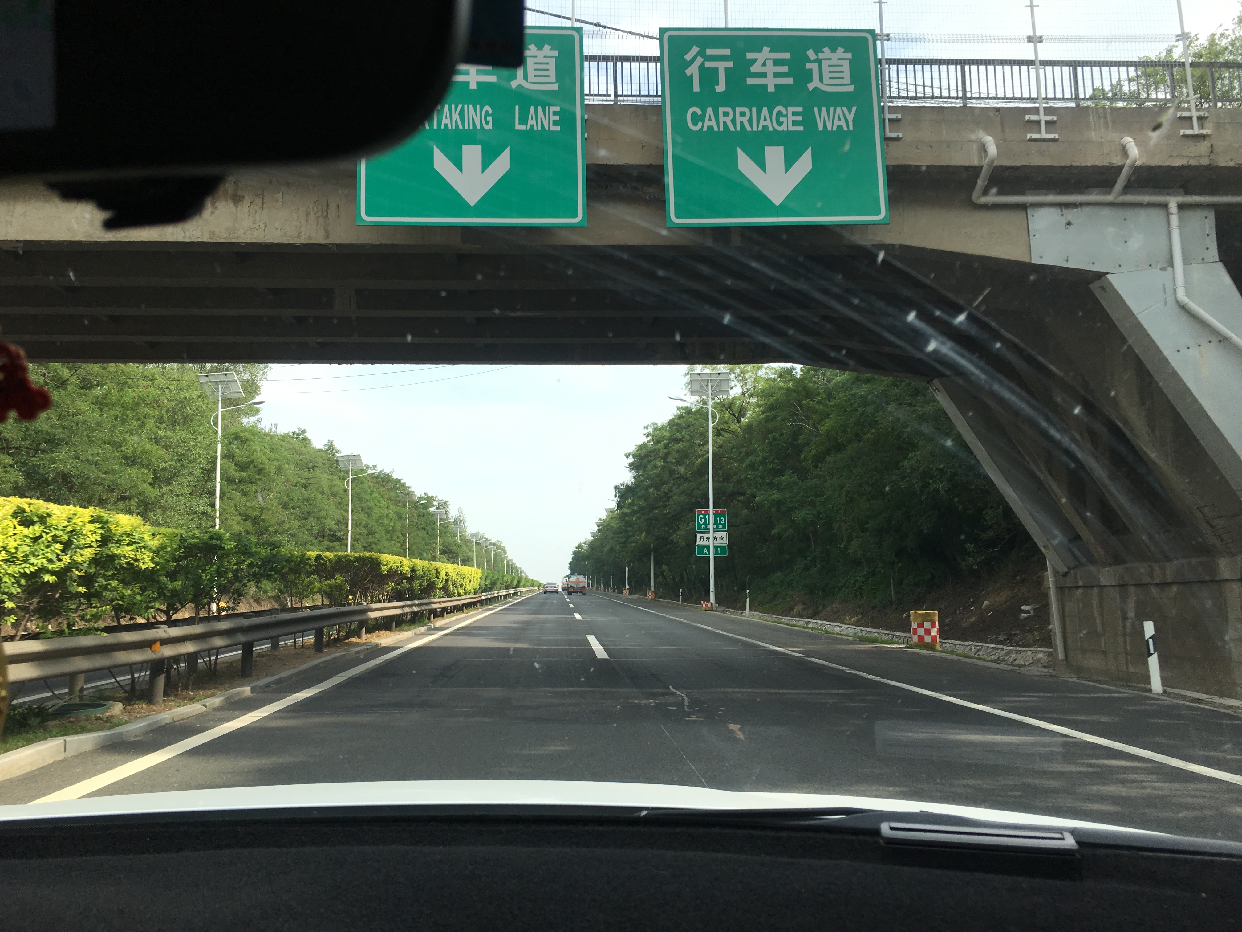 私家車覺得大貨車不遵守交通規(guī)則,更是危險(xiǎn)之源,事實(shí)到底如何?