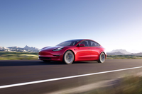 特斯拉Model 3位列榜首，自主占四席，前4月新能源汽車銷量出爐