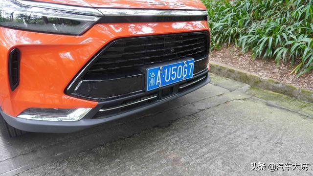 十万级大空间SUV对比 北京X7和荣威RX5 MAX谁强谁弱？