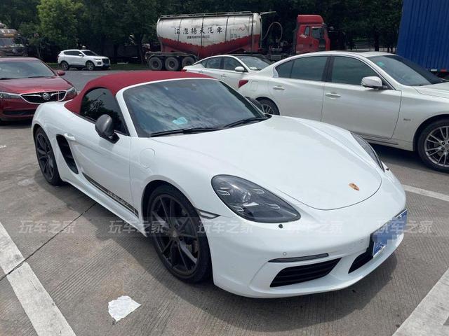 梦想照进现实 保时捷718 boxster t提车两天就送到改装店