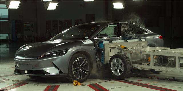 不要再等Model 3了！比亚迪汉碰撞成绩出炉，“五星级”安全标准