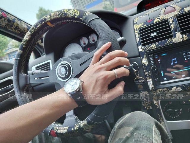 享受动手的乐趣 贵州车友的标致307改装纪录