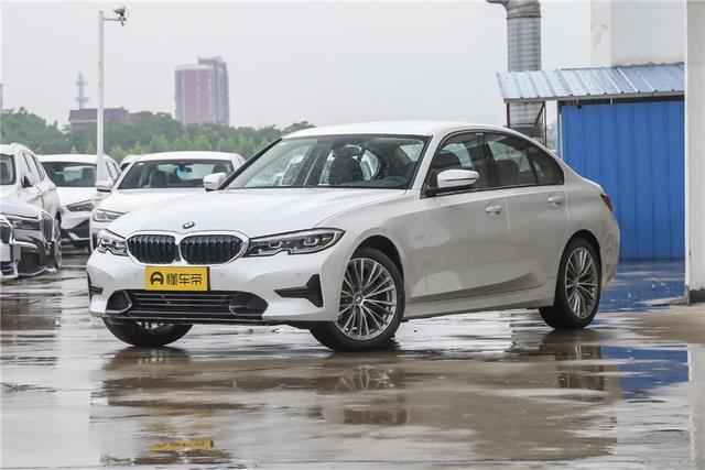 减配不减价?2022款宝马3系配置曝光,又砍掉了这些功能