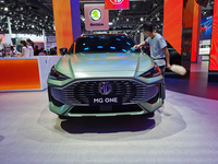 兩種造型、兩種風(fēng)格，配1.5T發(fā)動機，名爵MG ONE首發(fā)亮相