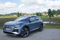 海外試駕奧迪首款電動緊湊型SUV Q4 e-tron,銷量就靠它了