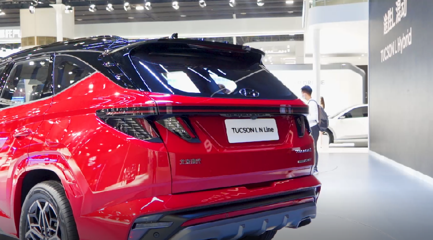 18万买什么SUV?这款SUV颜值高油耗低,还有多种车型可选,太香了