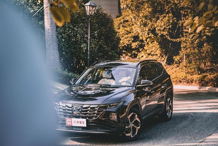 18万买什么SUV?这款SUV颜值高油耗低,还有多种车型可选,太香了