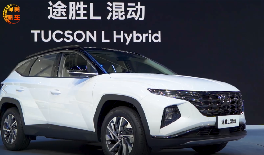 18万买什么SUV?这款SUV颜值高油耗低,还有多种车型可选,太香了