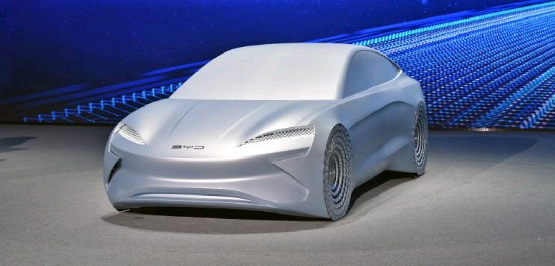 对标特斯拉，比亚迪全新中大型轿车即将上市，北京车展正式发布