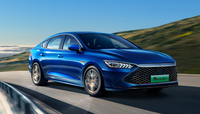 問鼎中國品牌銷量榜首！比亞迪靠新能源超車成功，說明了什么？