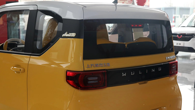 2022款五菱宏光MINI EV正式上市：价格上涨2000元，3.48万元起售